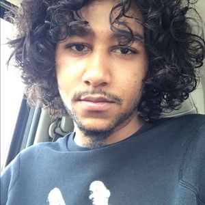 Meet your Posher, Johnathan